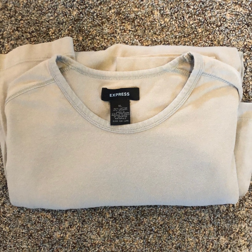 Men’s long sleeve shirt from Express. Size XL.